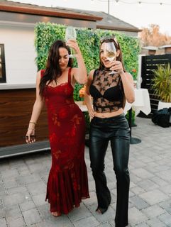 Brie Garcia feet photo thumbnail