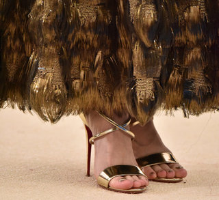 Brie Larson feet photo thumbnail