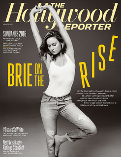Brie Larson feet photo thumbnail