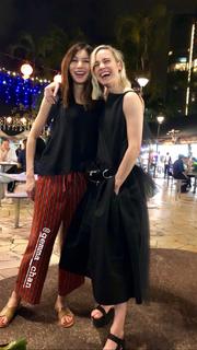 Brie Larson feet photo thumbnail