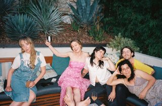 Brie Larson feet photo thumbnail