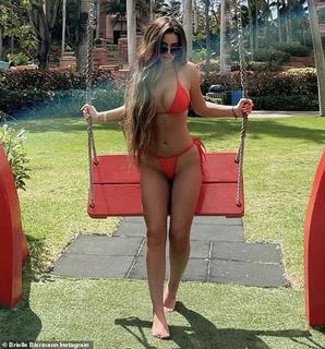 Brielle Biermann feet photo 1