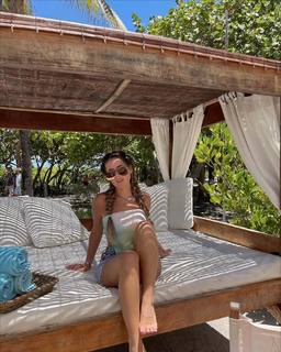 Brielle Biermann feet photo 11