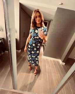 Briga Heelan feet photo thumbnail