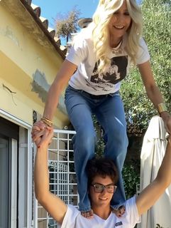 Brigitta Boccoli feet photo 3