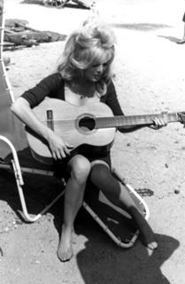 Brigitte Bardot feet photo thumbnail