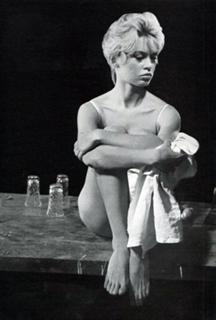 Brigitte Bardot feet photo thumbnail