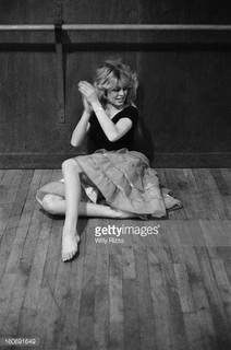 Brigitte Bardot feet photo thumbnail