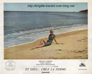 Brigitte Bardot feet photo thumbnail
