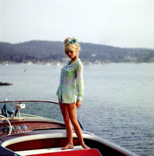 Brigitte Bardot feet photo thumbnail