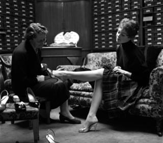Brigitte Bardot feet photo thumbnail