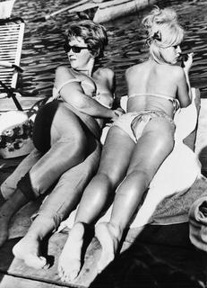 Brigitte Bardot feet photo thumbnail