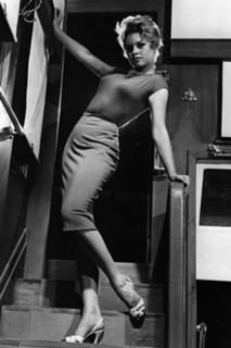 Brigitte Bardot feet photo thumbnail