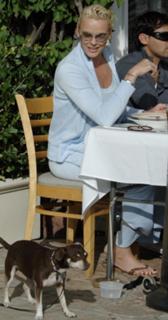 Brigitte Nielsen feet photo thumbnail