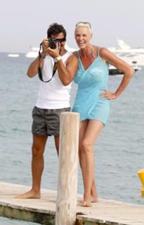 Brigitte Nielsen feet photo thumbnail