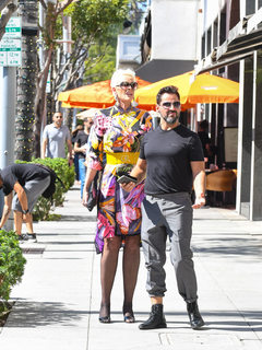 Brigitte Nielsen feet photo thumbnail