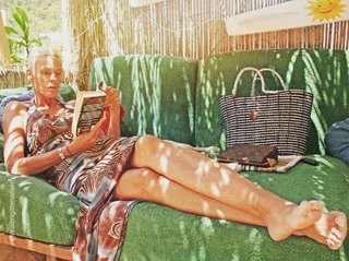Brigitte Nielsen feet photo thumbnail