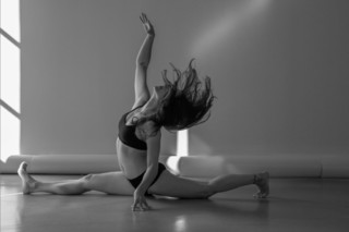 Briohny Smyth feet photo 13