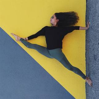 Briohny Smyth feet photo 11