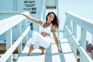 Briohny Smyth feet photo 9