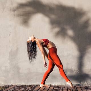 Briohny Smyth feet photo 7