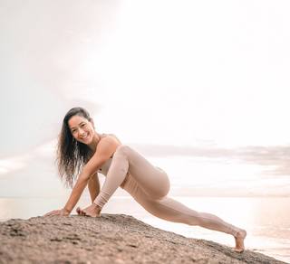 Briohny Smyth feet photo 18