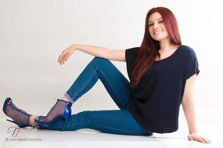 Brisa Carrillo feet photo 11