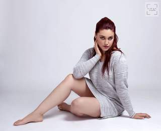Brisa Carrillo feet photo 2
