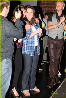 Bristol Palin feet photo thumbnail