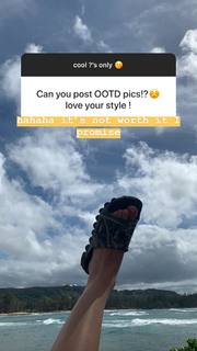 Bristol Palin feet photo thumbnail