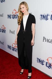 Brit Marling feet photo thumbnail