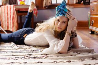 Brit Marling feet photo thumbnail