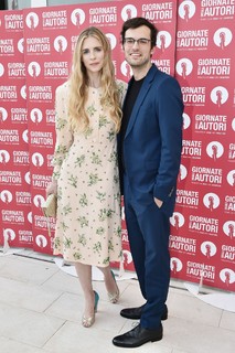 Brit Marling feet photo thumbnail
