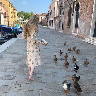 Brit Marling feet photo thumbnail