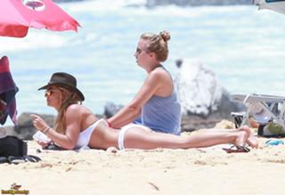 Britney Spears feet photo thumbnail
