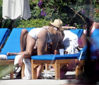 Britney Spears feet photo thumbnail