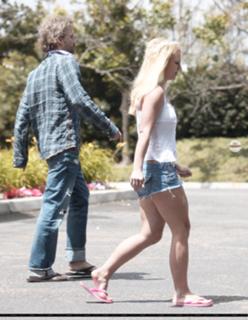 Britney Spears feet photo thumbnail