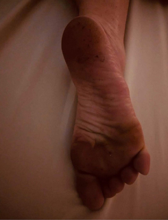 Britney Spears feet photo thumbnail