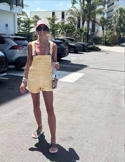 Britt Baker feet photo thumbnail