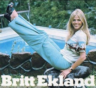 Britt Ekland feet photo thumbnail