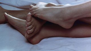 Britt Ekland feet photo thumbnail