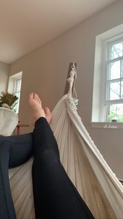 Britt Lower feet photo thumbnail