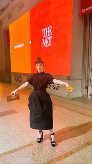 Britt Lower feet photo thumbnail