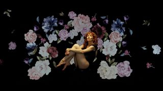 Britt Lower feet photo thumbnail