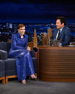 Britt Lower feet photo thumbnail