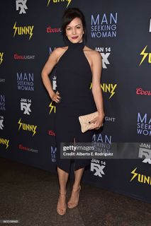 Britt Lower feet photo thumbnail