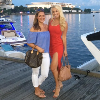 Britt McHenry feet photo 3