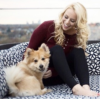 Britt McHenry feet photo 20