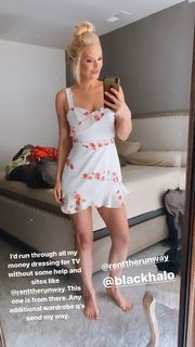 Britt McHenry feet photo 10