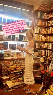 Britt McHenry feet photo 6